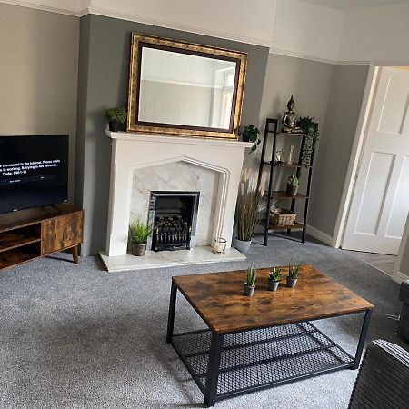 Chatsworth - Large Apartment Near Newcastle City Centre Saint Peters  Екстериор снимка